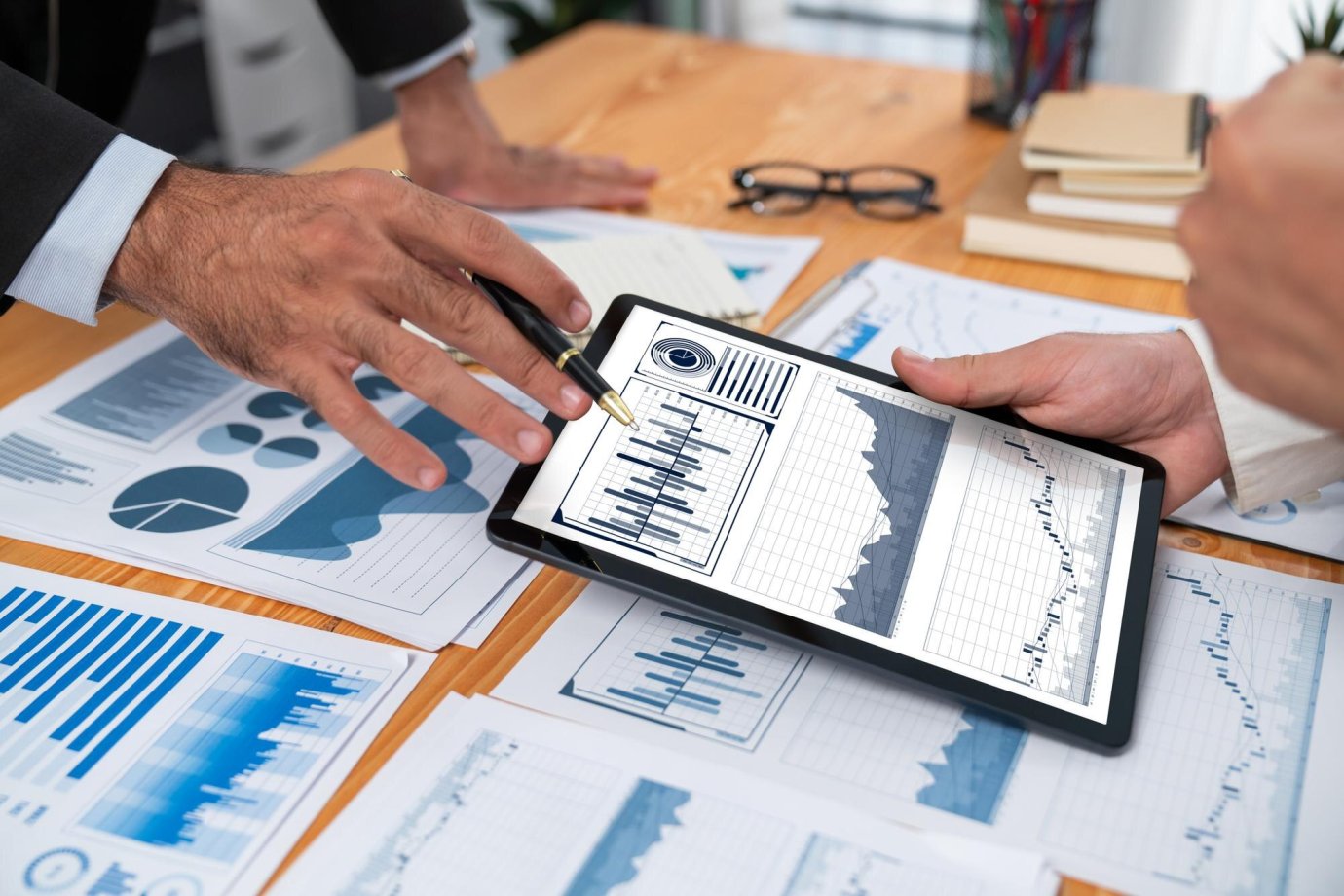 analyzing press release distribution performance reports